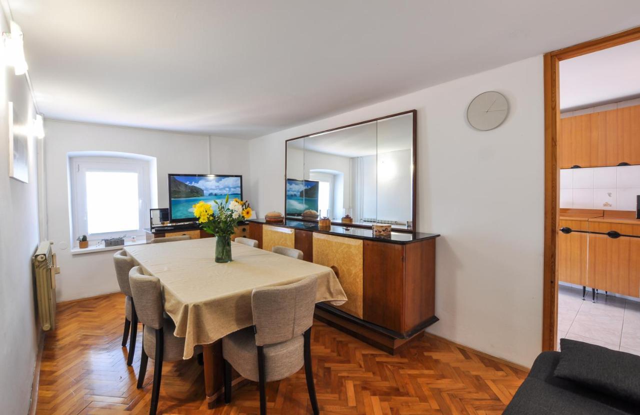 Apartment Katarina Koper - Old Historic Centre With Free Parking Exterior photo