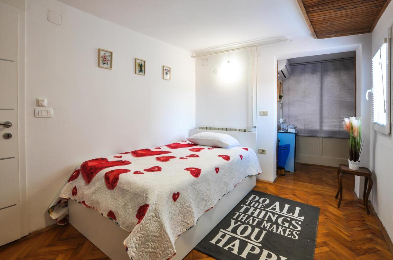 Apartment Katarina Koper - Old Historic Centre With Free Parking Exterior photo